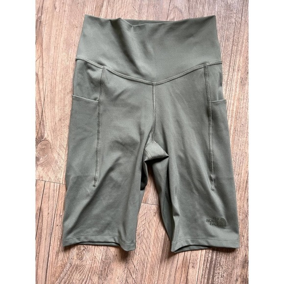 The North Face Motivation High Rise Pocket Short S - Picture 2 of 6